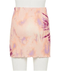 Live to be Spoiled bodycon skirt Women’s Junior’s size medium ribbed pull on